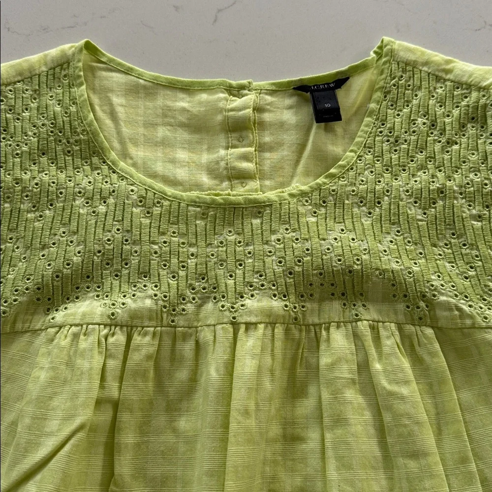 JCrew Lime Green Sleeveless Top Size: 10 NWOT ✨